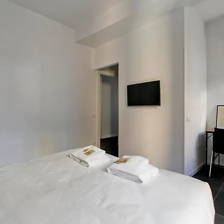 Large And Comfortable Close To Trastevere 아파트 *