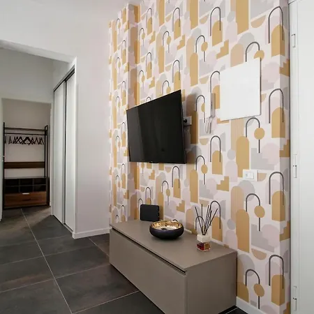 아파트 Large And Comfortable Close To Trastevere