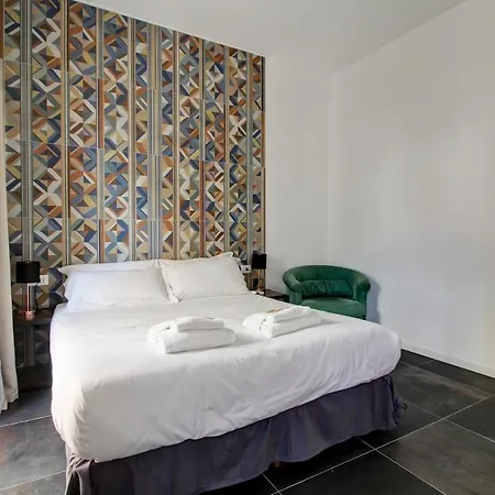 Large And Comfortable Close To Trastevere Apartamento Roma